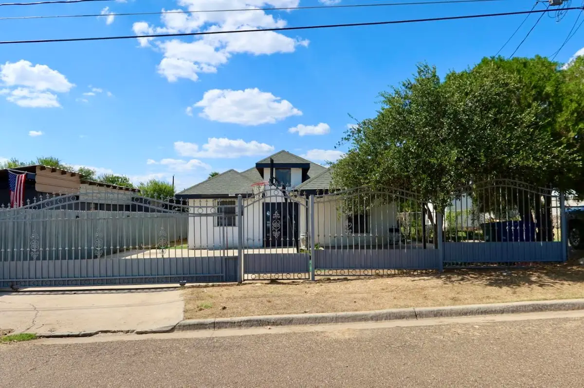 4544 La Cienega Ln, Laredo, TX 78046 - #1