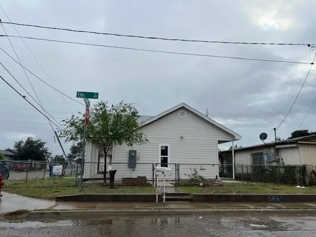 401 W Elm St, Laredo, TX 78040 - Image #2