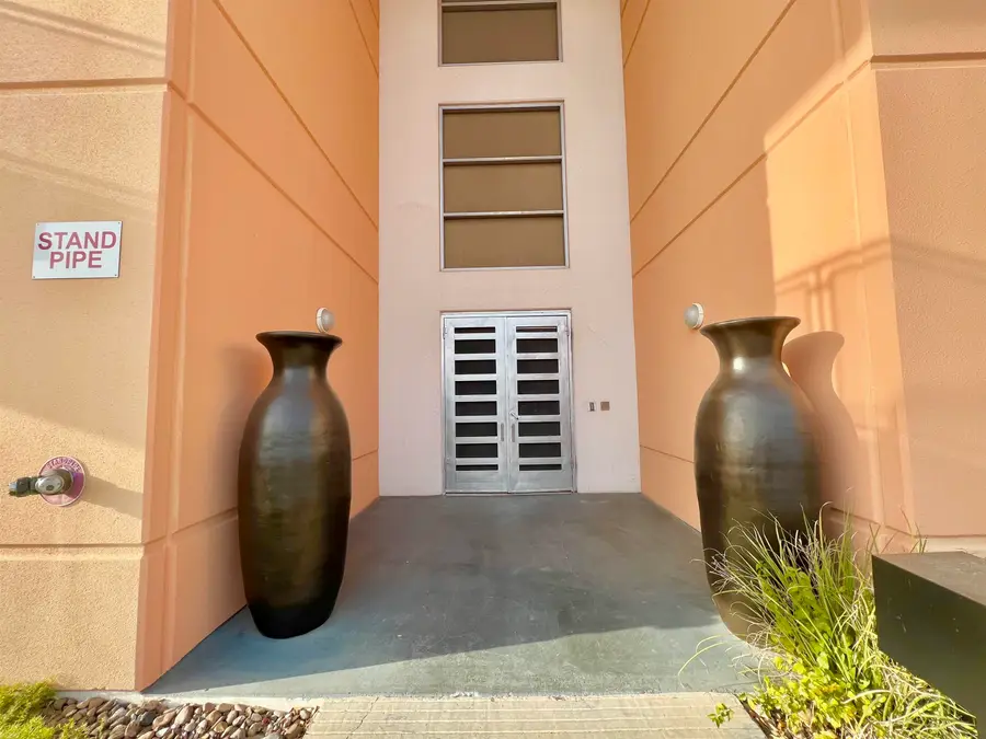 502 Shiloh Dr, Laredo, TX 78045 - #2