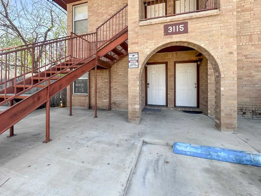 3115 Guerrero St, Laredo, TX 78043 - #2