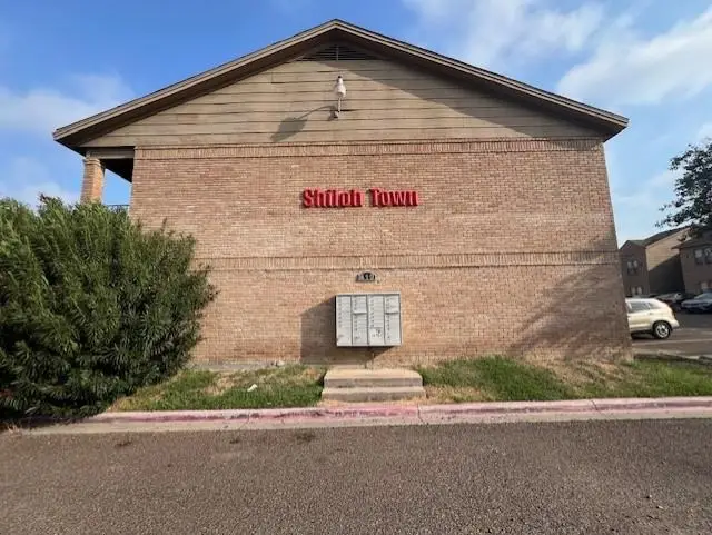 412 Shiloh Dr, Laredo, TX 78045-6741 - Image #3