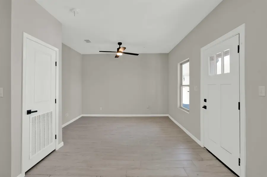 1010 Monaco Blvd, Laredo, TX 78045 - #2