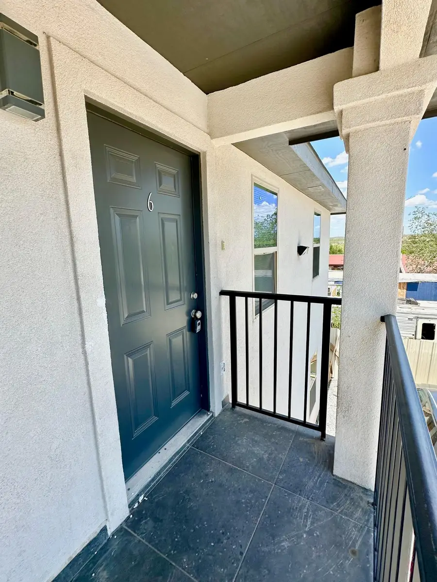 2705 Mauricio St, Laredo, TX 78041-0000 - Image #2