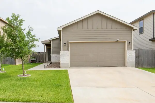 3707 Felicity Dr, Laredo, TX 78046