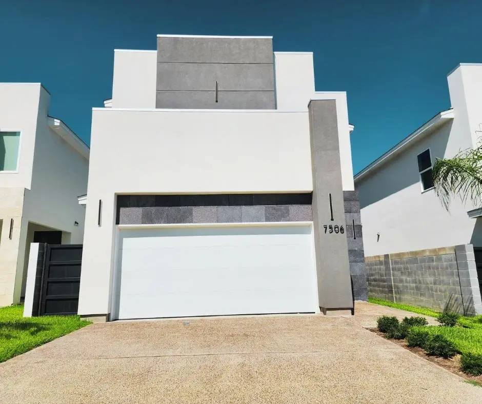 7506 Cresta Bella Street, Laredo, TX 78041 - Image #1