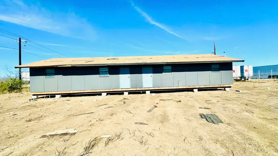 15845 N U.S. Hwy 83, Laredo, TX 78045 - Image #2