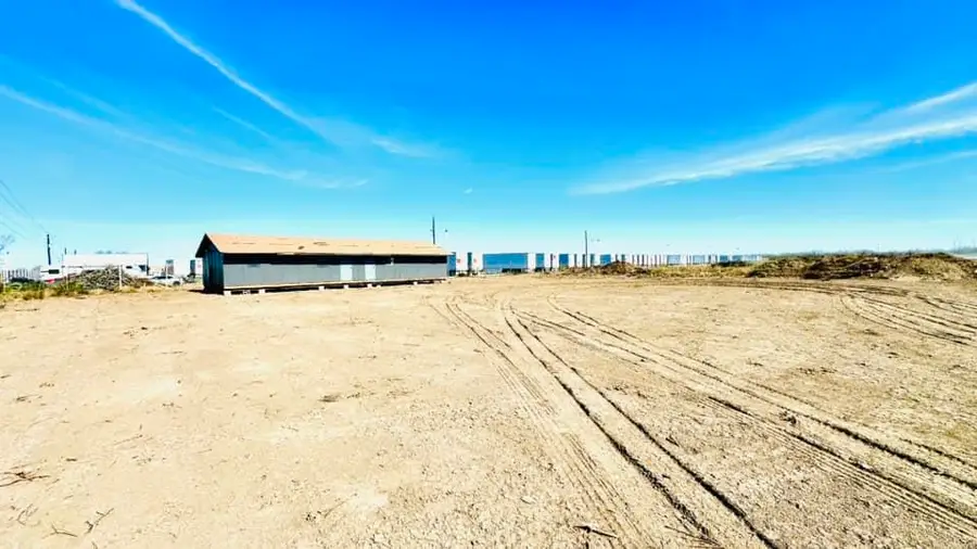 15845 N U.S. Hwy 83, Laredo, TX 78045 - Image #3