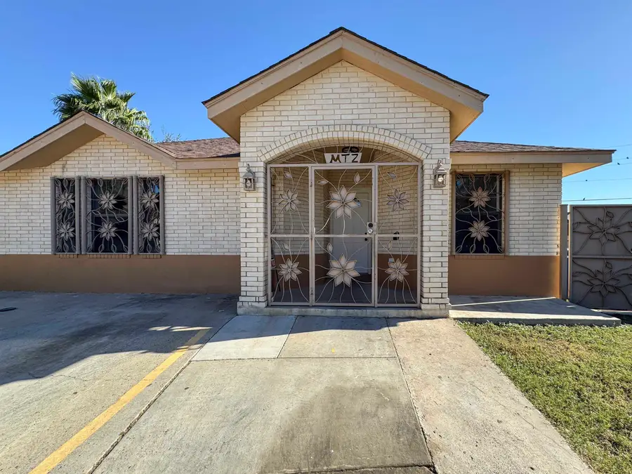 729 Bougainvillea St, Laredo, TX 78046 - Image #2