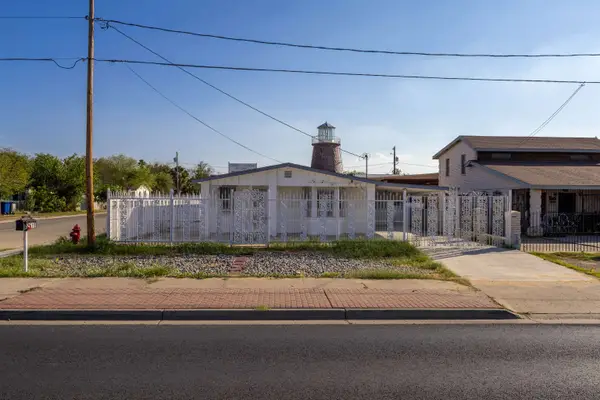 2519 Jaime Zapata Memorial Hwy, Laredo, TX 78043