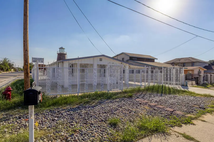 2519 Jaime Zapata Memorial Hwy, Laredo, TX 78043 - Image #2