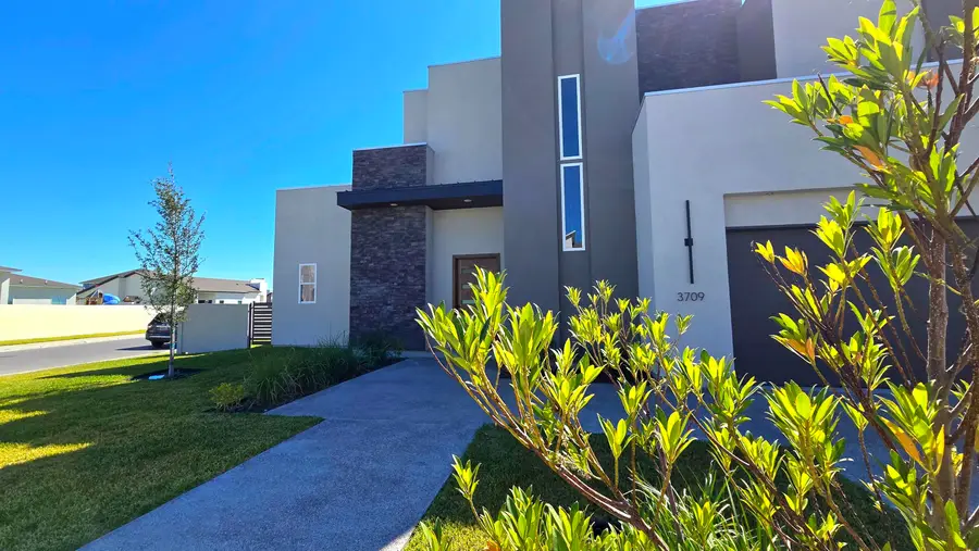 3709 Sun Valley Dr., Laredo, TX 78045 - Image #2