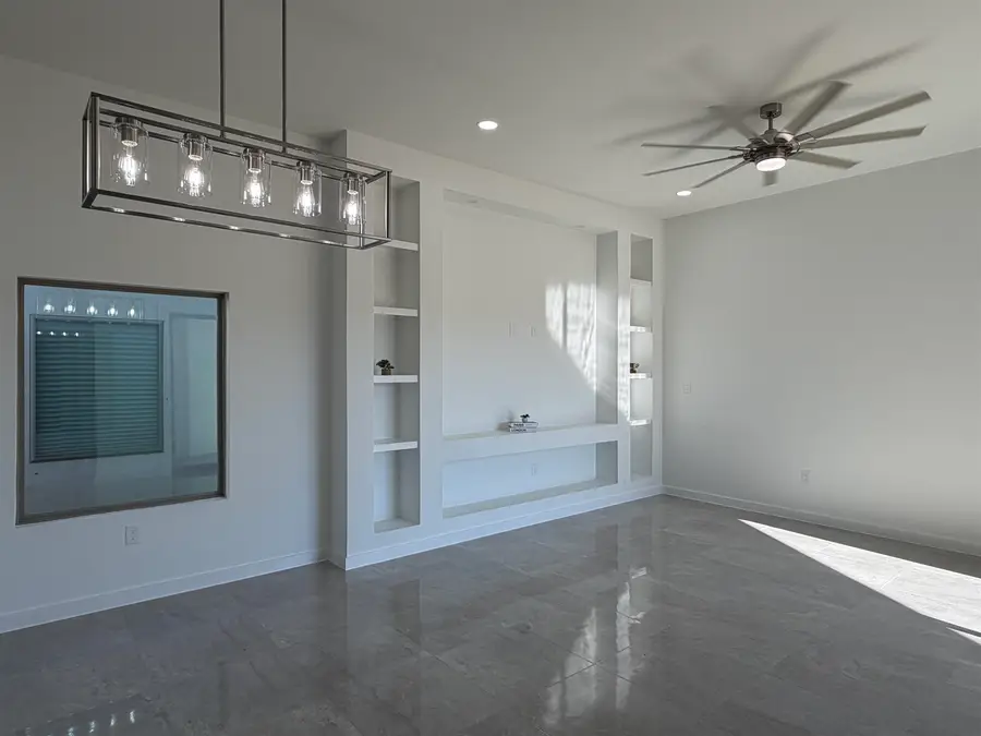 1110 Noyola Loop, Laredo, TX 78046 - Image #2