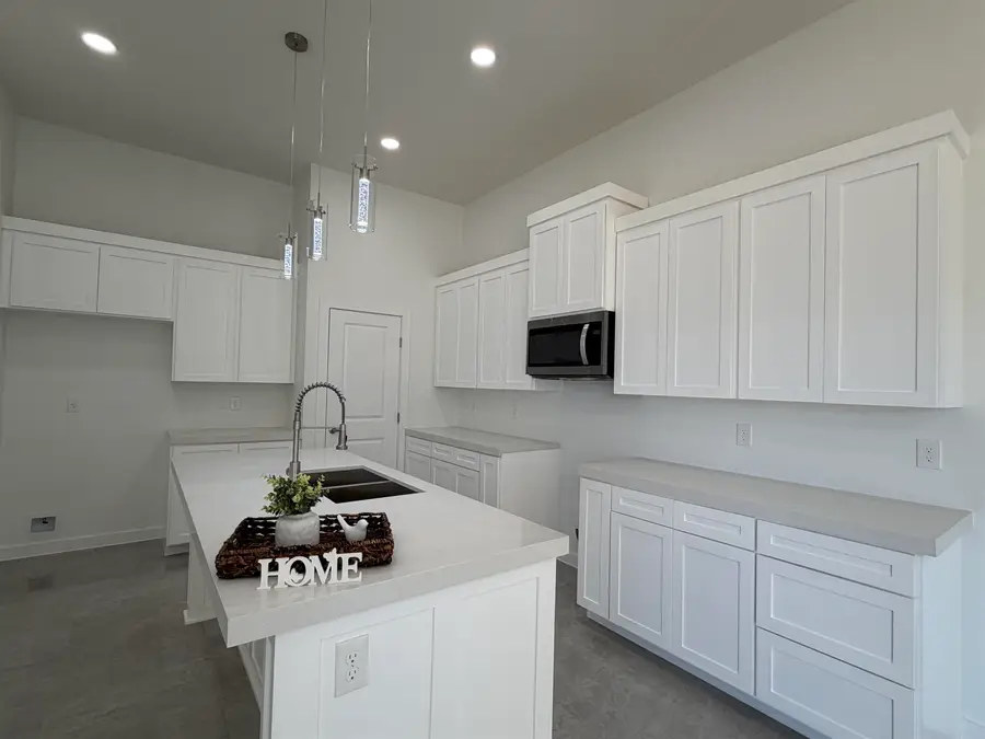 1110 Noyola Loop, Laredo, TX 78046 - Image #3