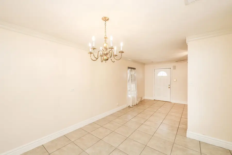 1919 E Frost St, Laredo, TX 78043 - Image #3