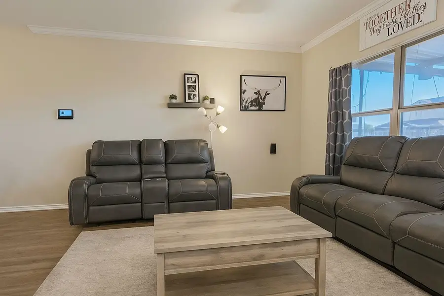 5828 Moses Lp., Laredo, TX 78046 - Image #3