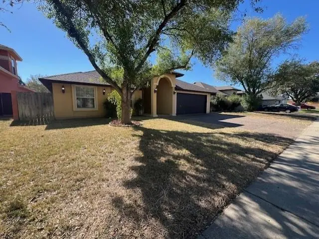 1807 Lemonwood Dr, Laredo, TX 78045 - Image #2