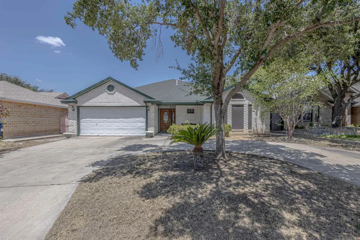 422 Yucatan Lp, Laredo, TX 78045 - Image #1