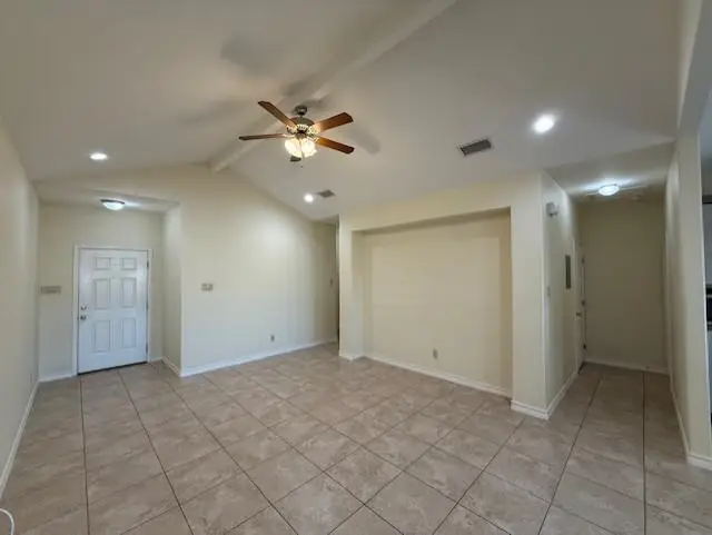 5703 Moses Lp., Laredo, TX 78046 - Image #3