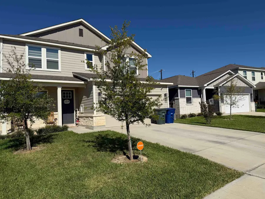 1616 Sambar Lp, Laredo, TX 78045 - Image #2