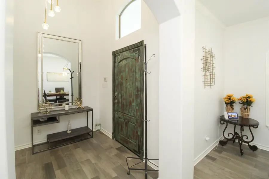 2064 Lima Lp, Laredo, TX 78045 - Image #3