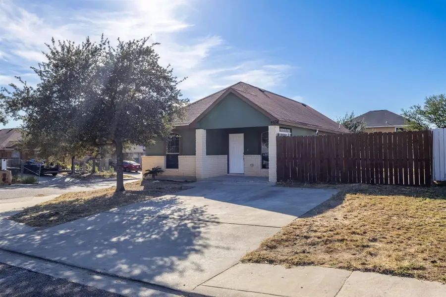 4434 Marla Dr, Laredo, TX 78046-5716 - Image #2