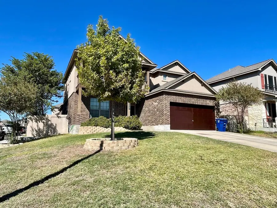 108 Date Palm Dr., Laredo, TX 78045 - Image #2