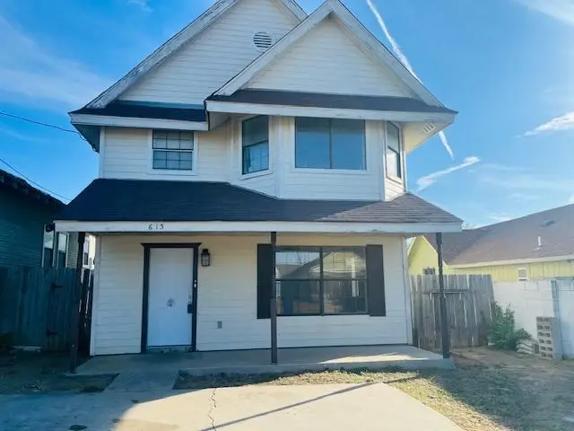 613 Galveston St, Laredo, TX 78040 - Image #1