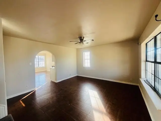 613 Galveston St, Laredo, TX 78040 - Image #2