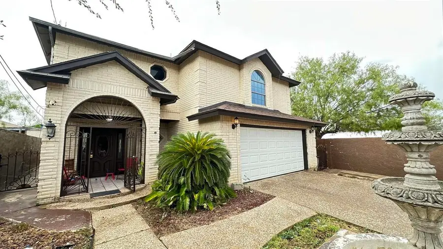 517 Frost St, Laredo, TX 78040 - Image #2