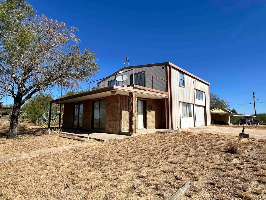232 Bluff Dr., Zapata, TX 78076 - Image #2