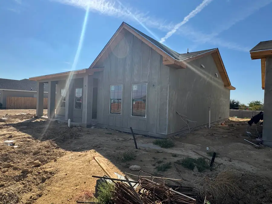 2812 Adamsville, Laredo, TX 78046 - Image #2