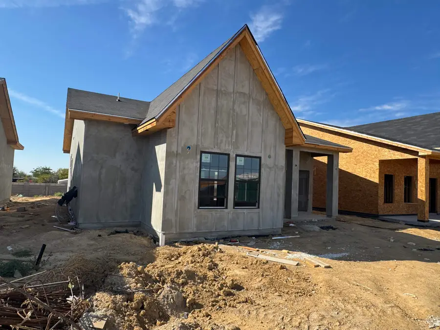 2814 Adamsville, Laredo, TX 78046 - Image #3