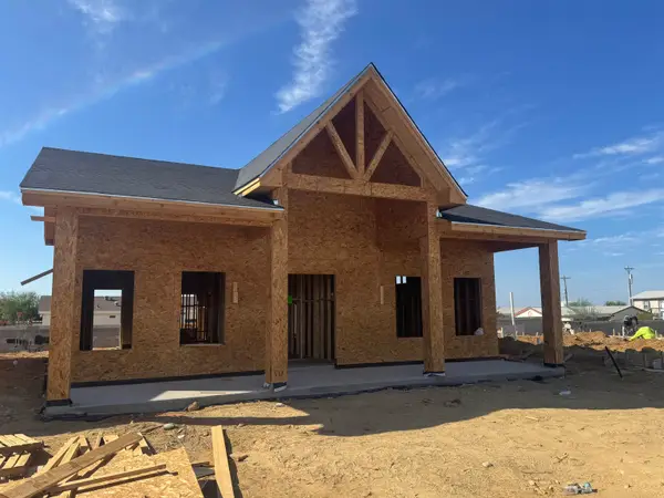 2816 Adamsville, Laredo, TX 78046