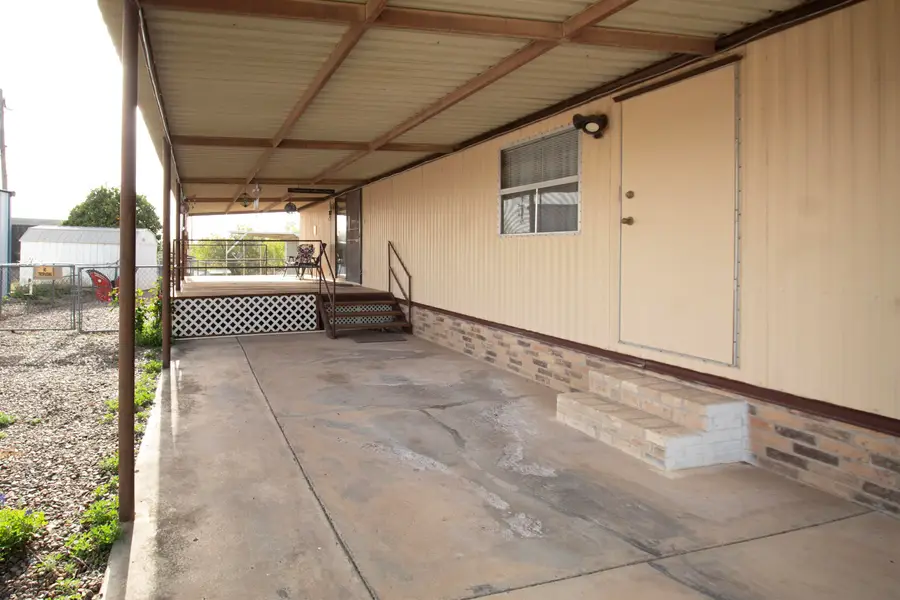 104 Blossum Blvd., Zapata, TX 78076 - Image #3
