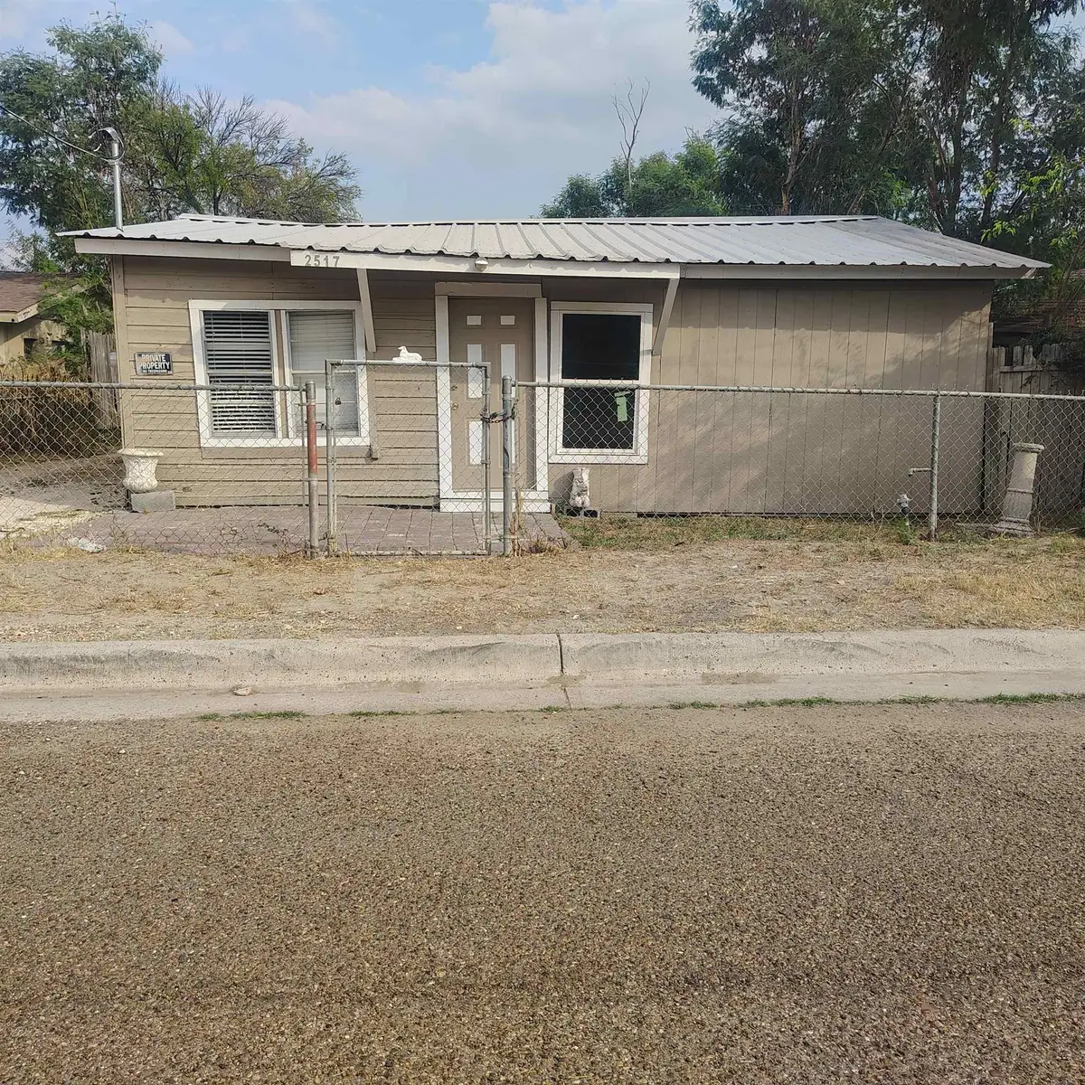 2517 Santa Rita Ave, Laredo, TX 78040 - Image #1