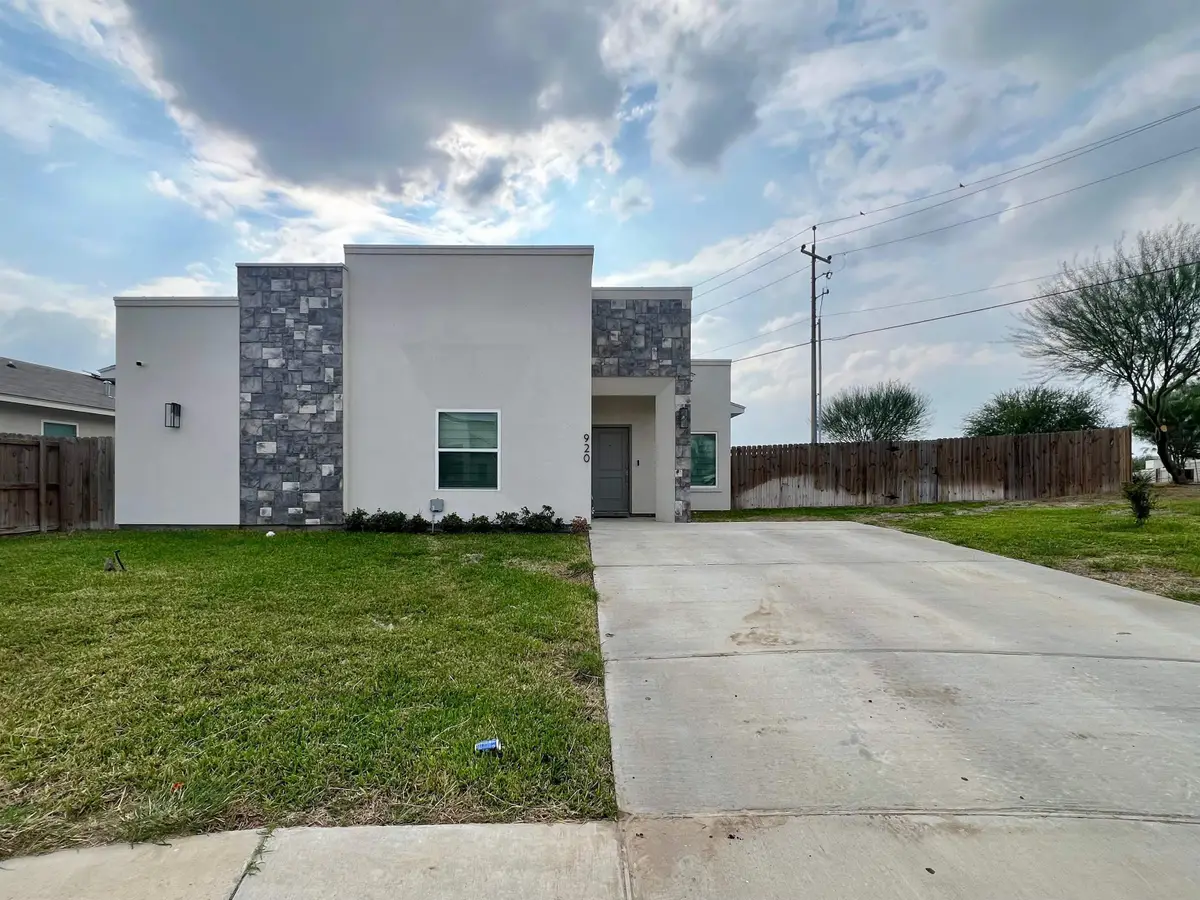920 La Muralla St, Laredo, TX 78046 - Image #1