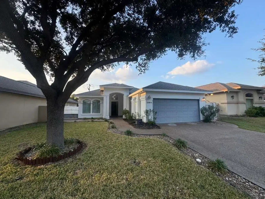 2064 Lima Lp, Laredo, TX 78045 - Image #2