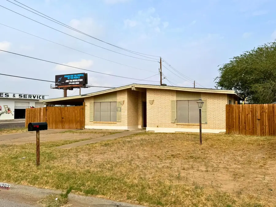 1202 San Carlos St, Laredo, TX 78041 - Image #3
