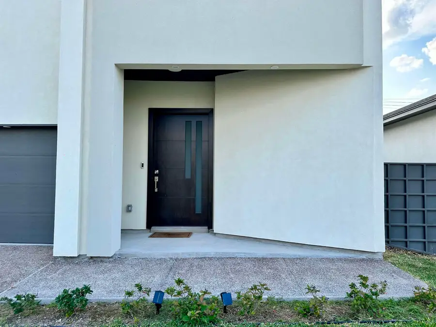 515 Journey Loop, Laredo, TX 78045 - Image #3