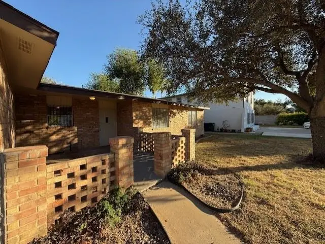 507 Beverly Dr, Laredo, TX 78045 - Image #2