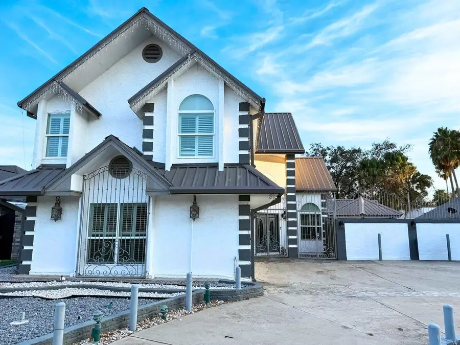 1305 Kimberly Dr, Laredo, TX 78045 - Image #2