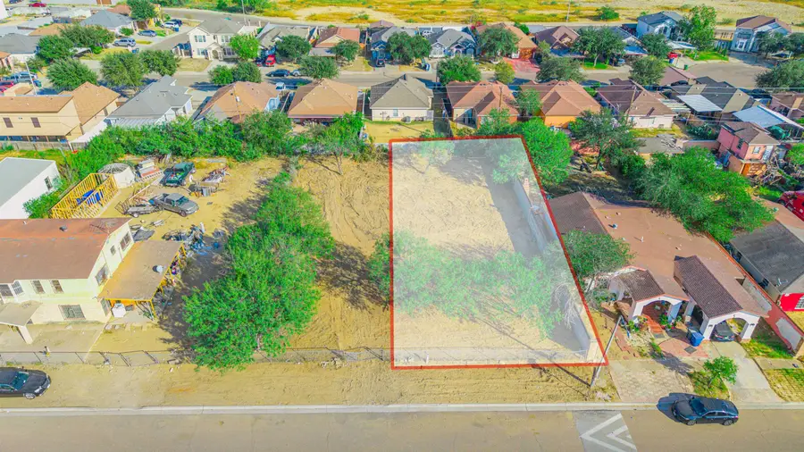 125 Coronado Ave, Laredo, TX 78043 - Image #3