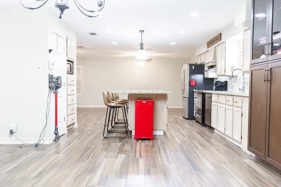 209 Gumwood Ln, Laredo, TX 78041 - Image #2