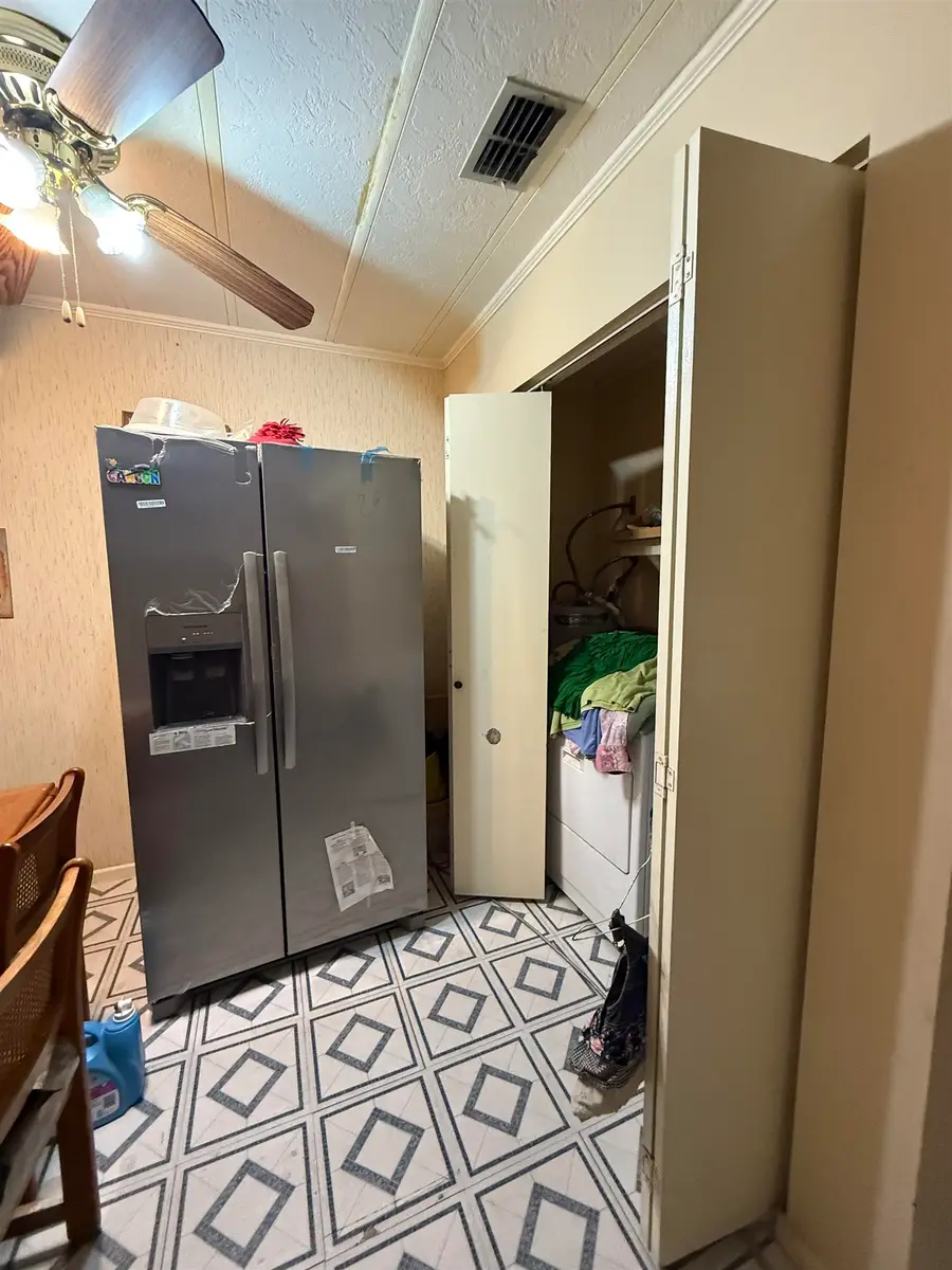 604 Bayonne Ln, Laredo, TX 78045 - Image #3