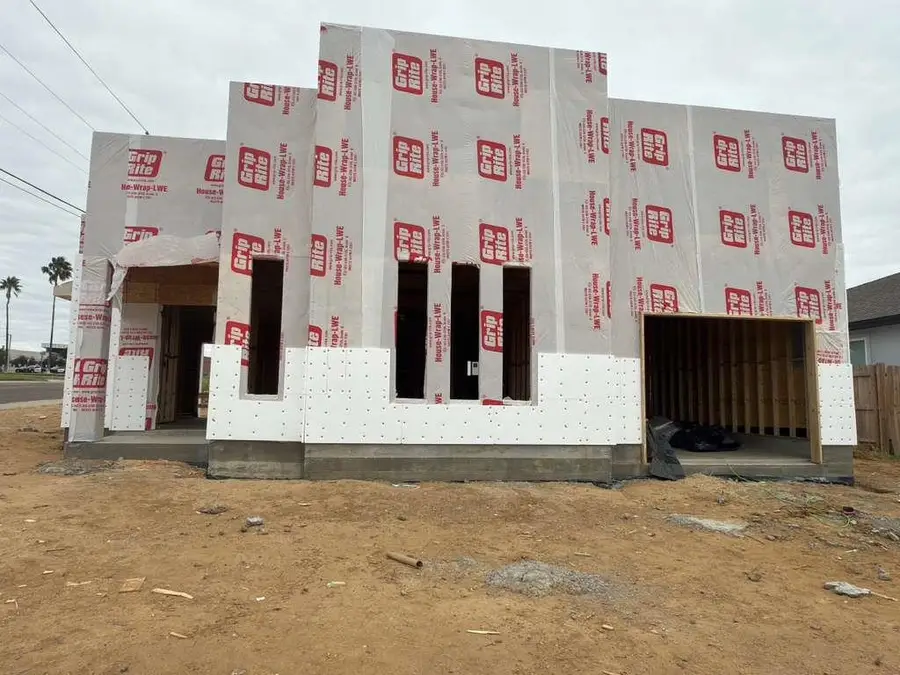 5501 Eva Ct., Laredo, TX 78046 - Image #3