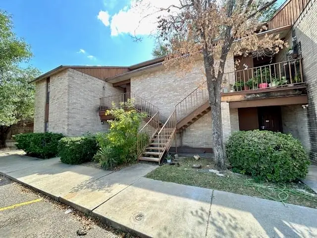 100 E Hillside Rd, Laredo, TX 78041 - Image #2