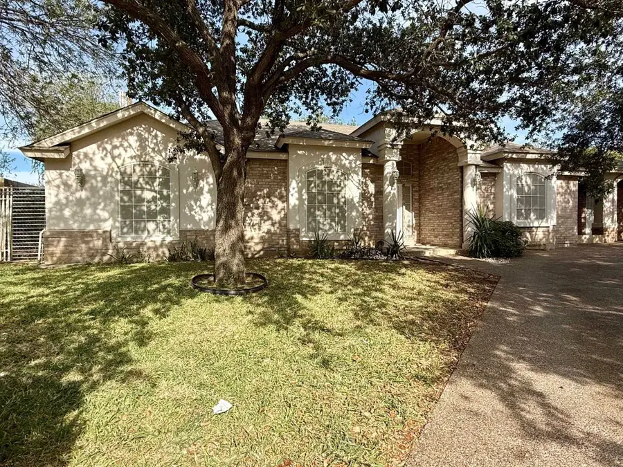 12613 River Bend Cir, Laredo, TX 78045 - Image #3