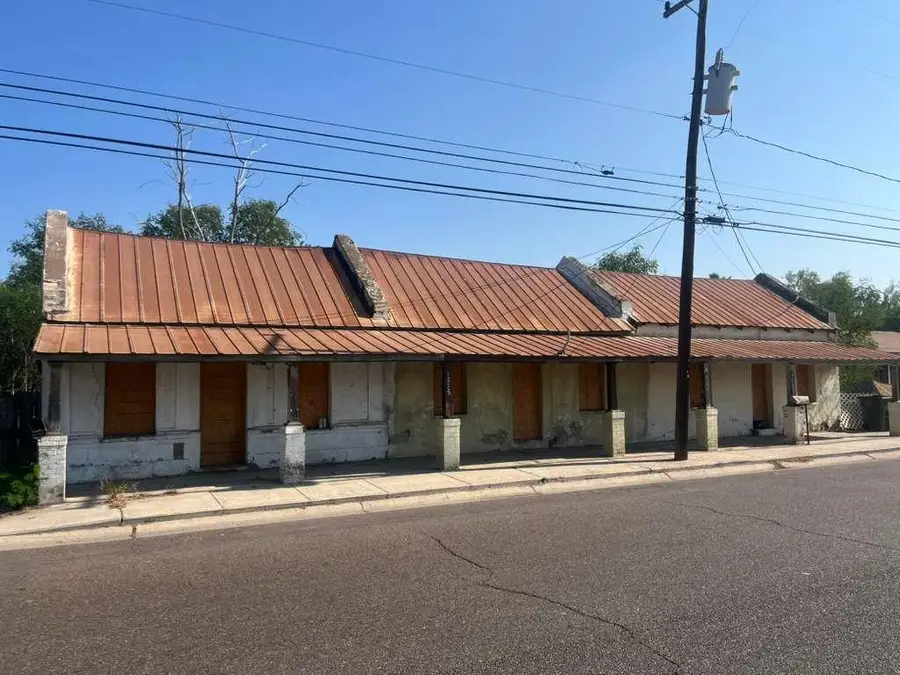 1311 San Eduardo Ave, Laredo, TX 78040 - Image #2