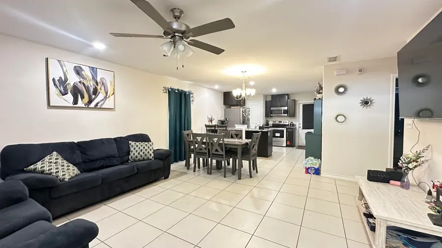 3614 Jorge Sosa, Laredo, TX 78046 - Image #2