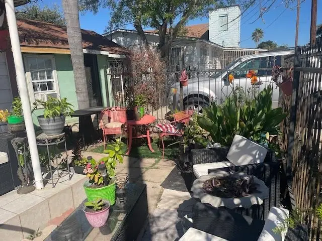 3206 Flores Ave, Laredo, TX 78040 - Image #2